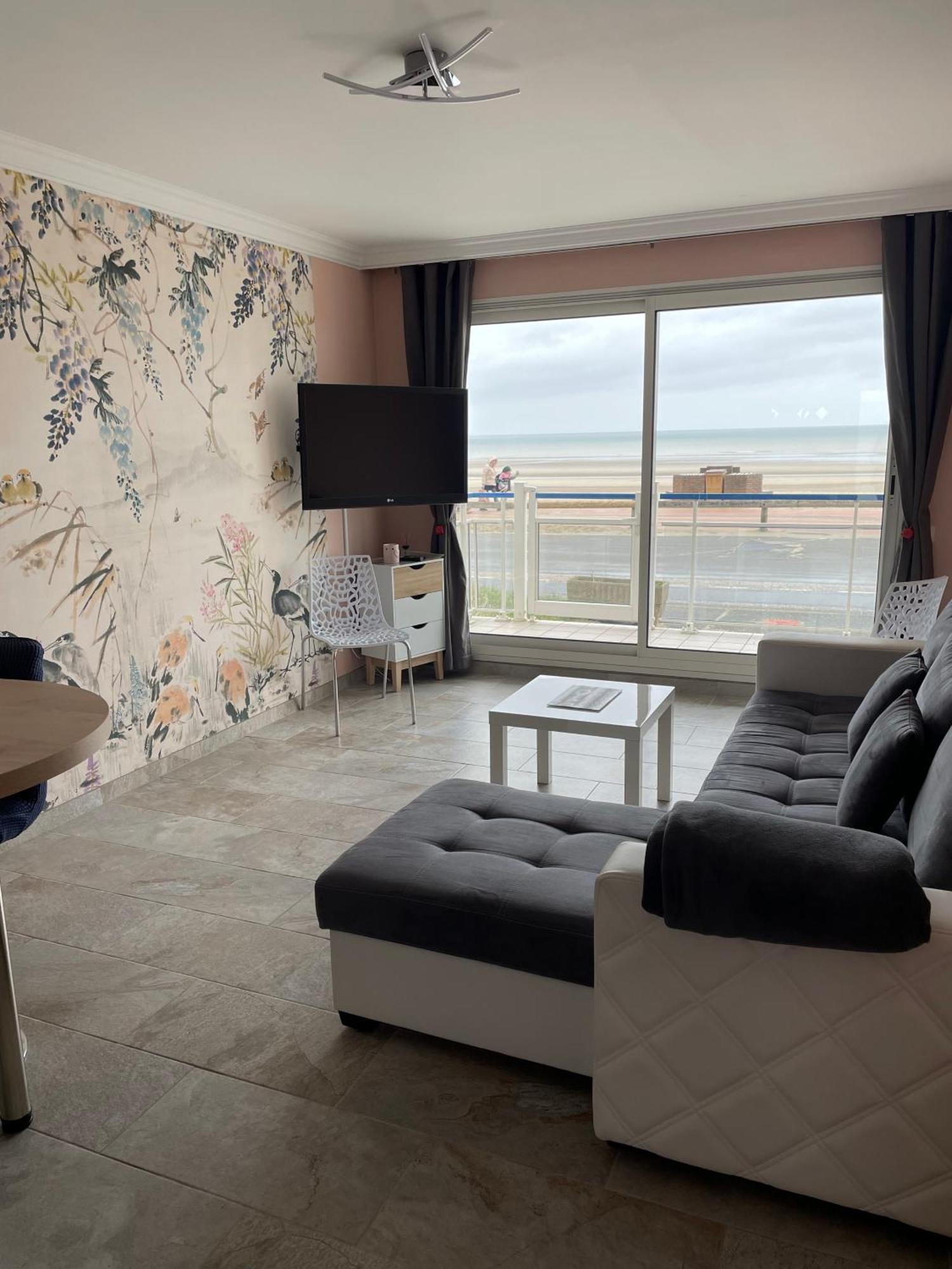Les Pieds Dans Le Sable Apartment Bray-Dunes Exterior photo